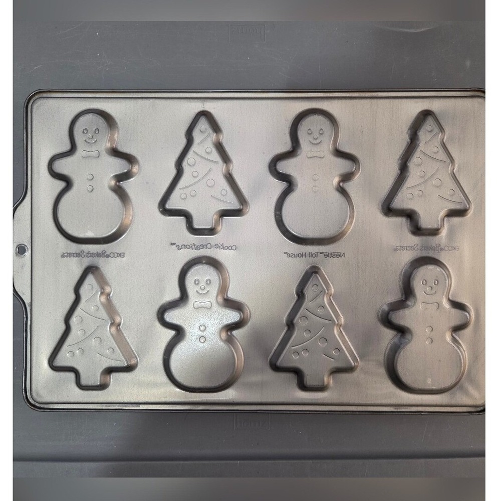 Nestle Holiday Christmas Trees And Snowman Nonstick Baking Pan Cookie Sheet